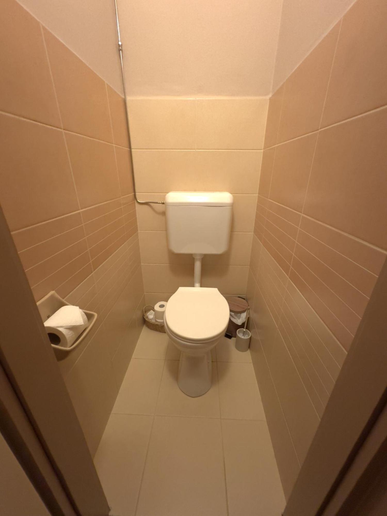 Rózsa Apartman 2 Alsóörs Habitación foto